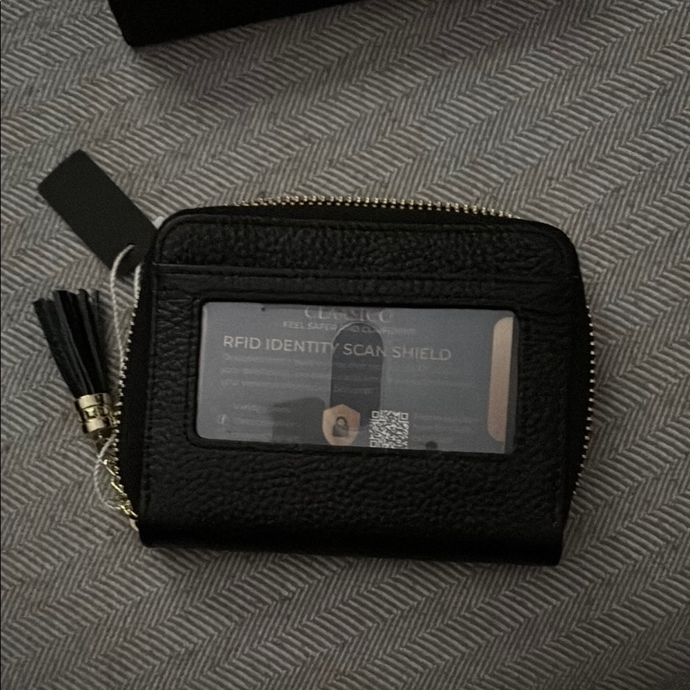 Black RFID Wallet
